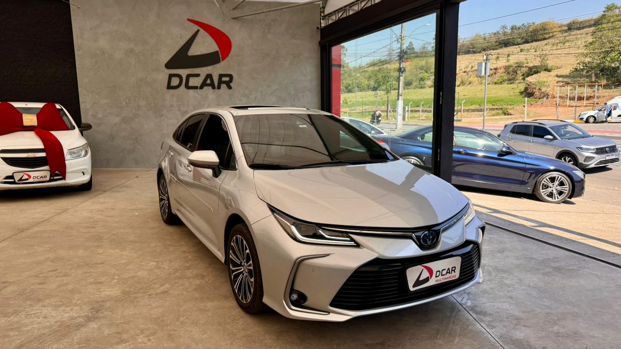 COROLLA ALTIS PREM. 1.8 AUT. (HÍBRIDO)