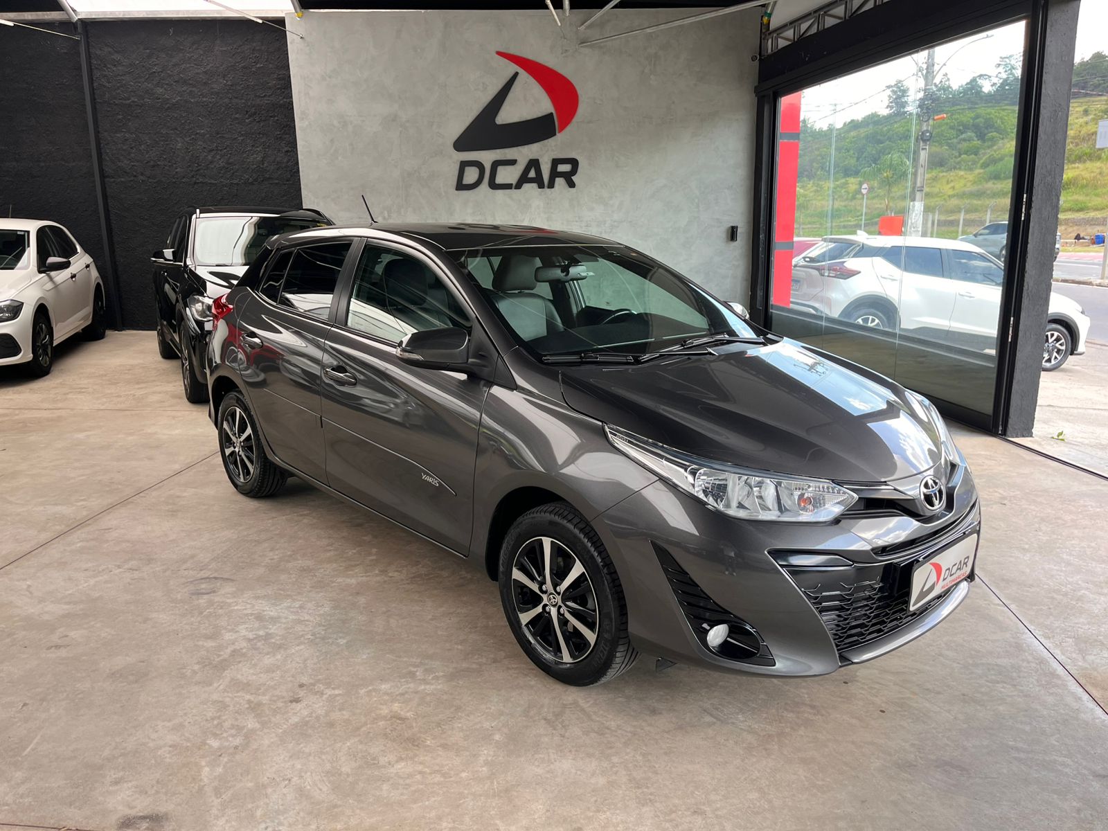 YARIS XS CONNECT 1.5 FLEX 16V 5P AUT.
