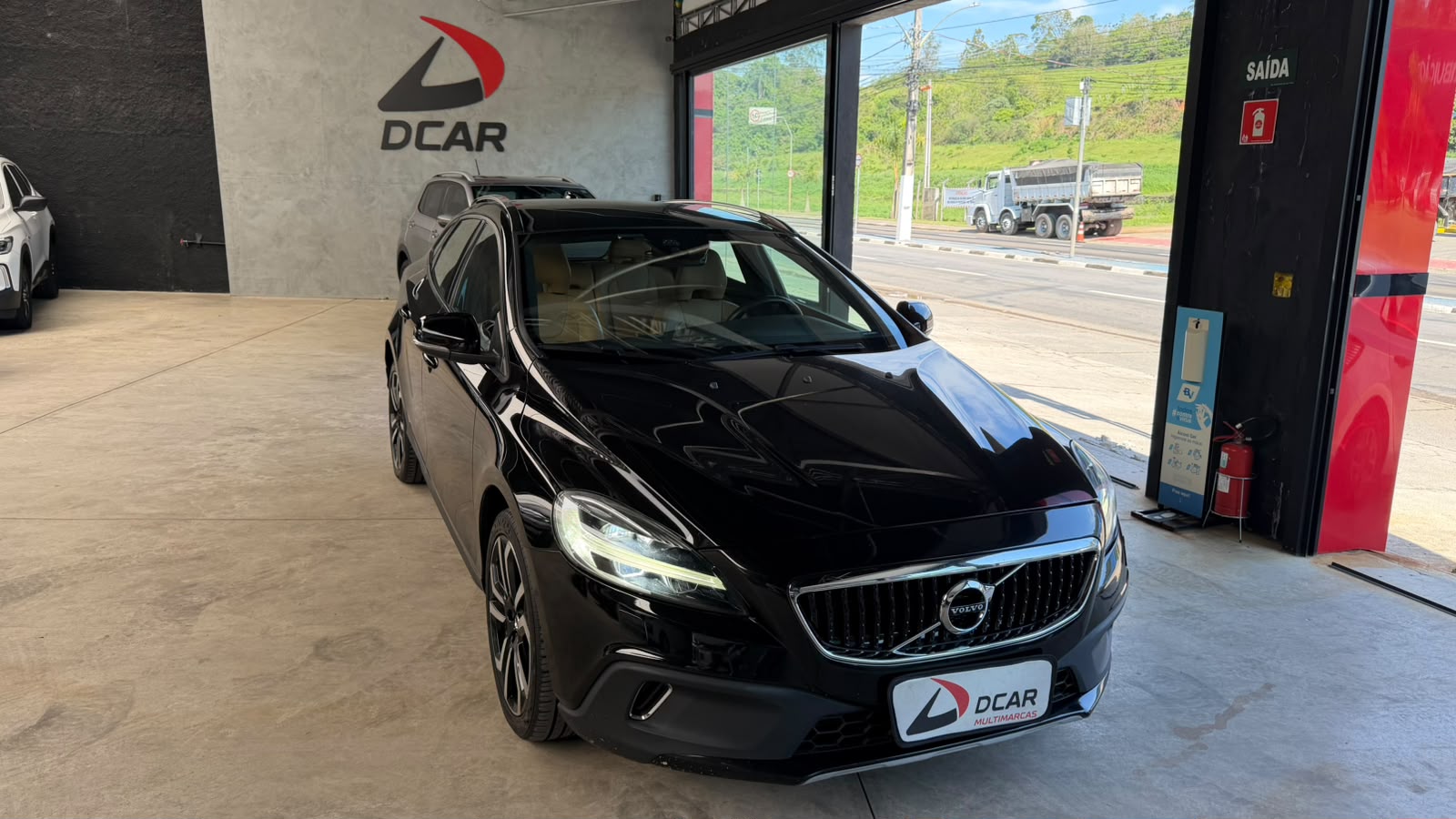 V40 T-4 CROSS COUNTRY 2.0 FWD AUT.